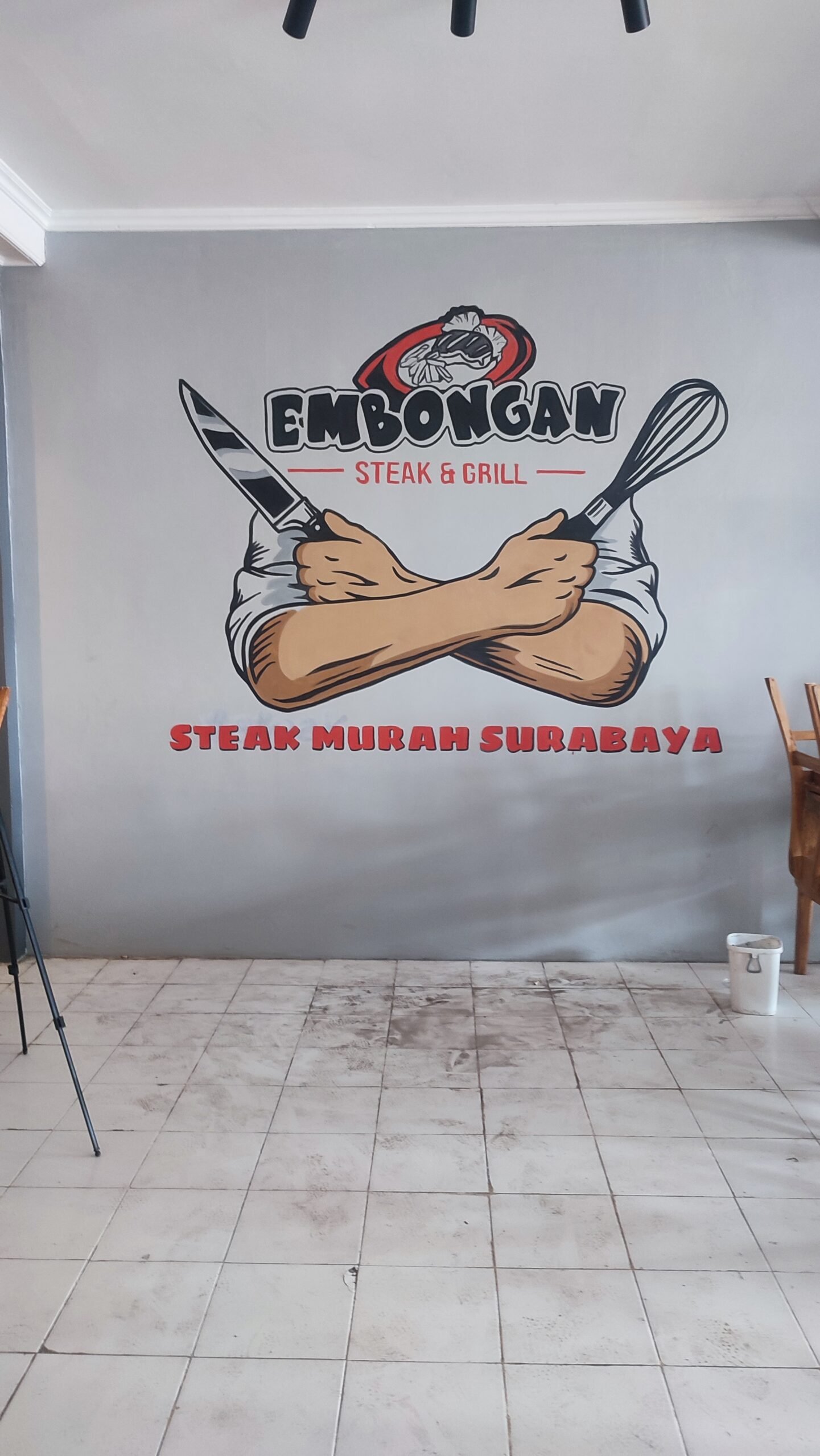 Estetika mural di Steak & Grill Embongan Tropodo Sidoarjo oleh King Mural