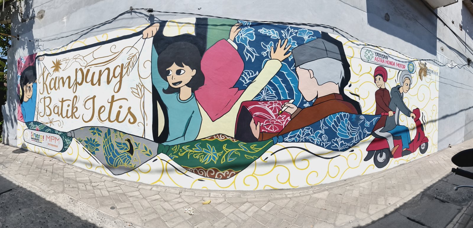 Keindahan Kampung Batik Jetis Sidoarjo: Kolaborasi King Mural, MPM Motor, dan Unair Surabaya